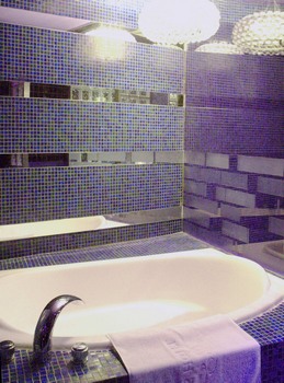 精品贵宾房（蓝色调）-浴室