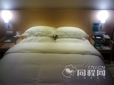 武汉城市便捷酒店（百步亭店)图片商务大床房（内宾）