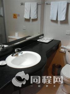 上海千岛湖酒店（光大会展店）（原田林店）图片客房/卫浴[由13819qtgegx提供]