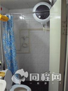 上海都市旅馆（大江南店）图片客房/卫浴[由实鸣质提供]