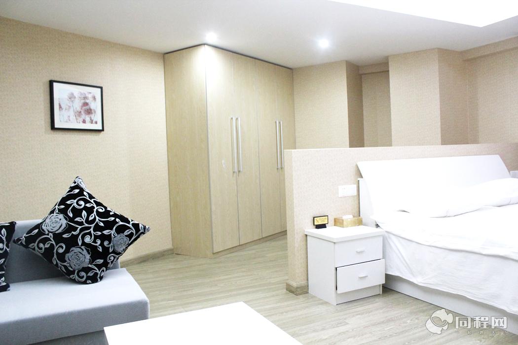 南京豪庭连锁酒店公寓图片数码大床