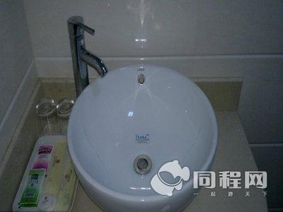 三亚凤珠海景酒店图片卫浴