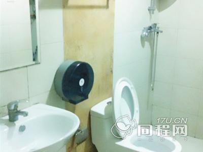 深圳金尚居酒店公寓图片浴室