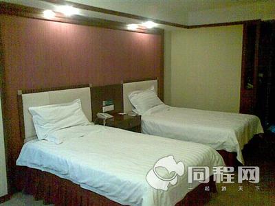 武汉嘉仕庭商务酒店图片客房/床[由13764zgrurt提供]