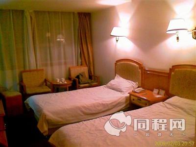 天津星尔特大酒店图片客房（由hpg10286@sina.com提供）