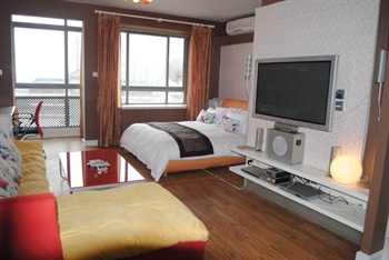 上海都市家园酒店式公寓（圣天地店）
