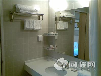 武汉锦江之星（经济技术开发区店）图片客房/卫浴[由13861zfgxrr提供]