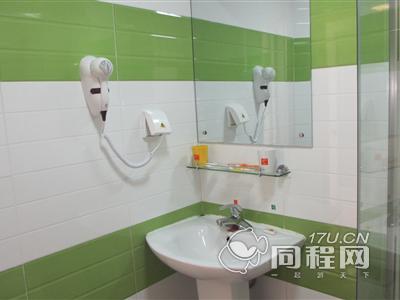 广州如家快捷酒店（新塘广深大道太阳城汽车站店）图片浴室