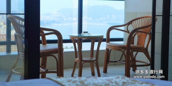 三亚旅家度假公寓金凤凰海景店照片
