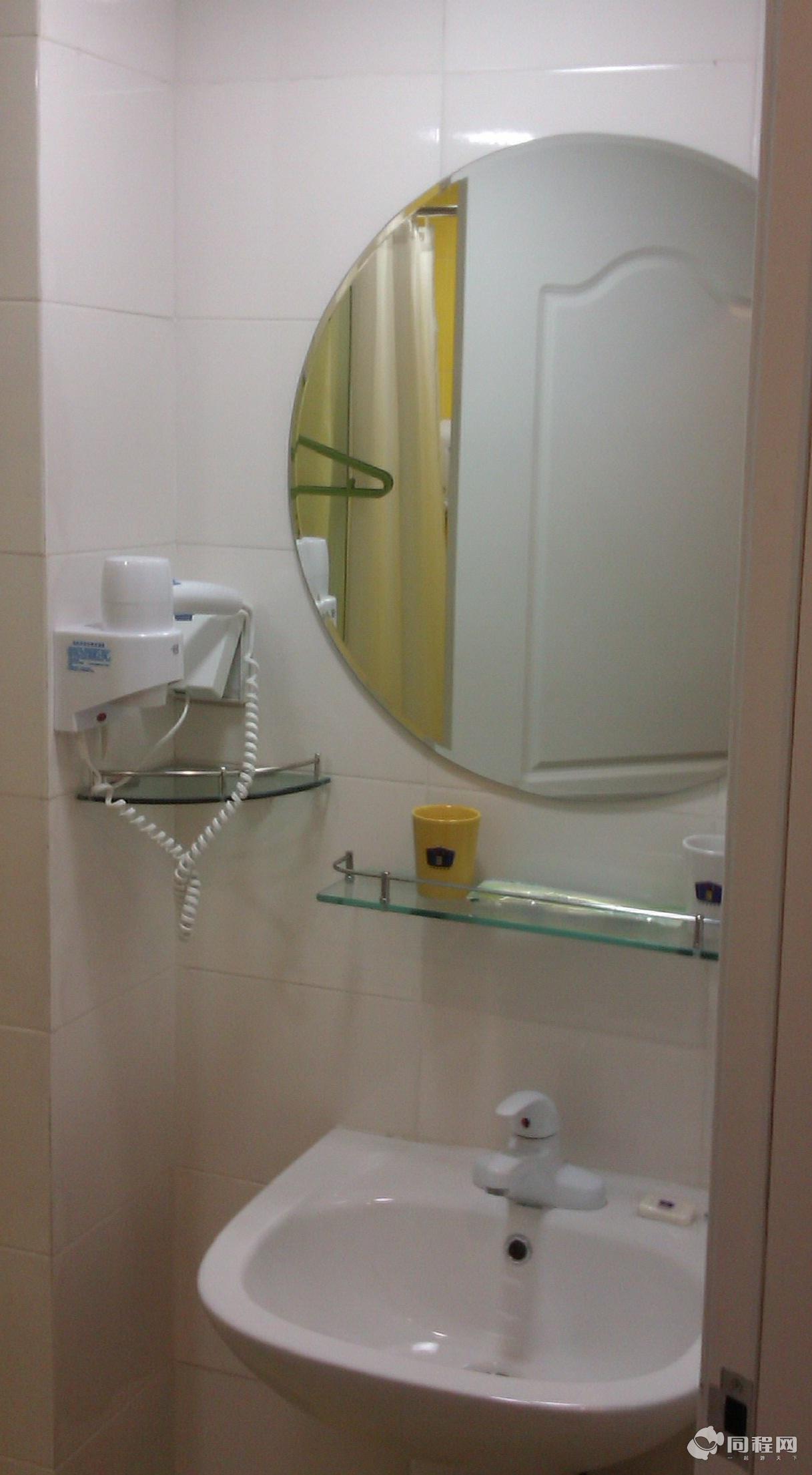 杭州如家快捷酒店（东新路工业品市场店）图片浴室[由15221swpcpw提供]