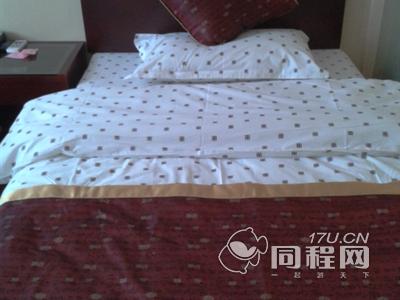 上海乾园假日酒店（火车站店）图片床[由15298ayhweg提供]