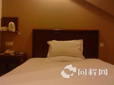 苏州北疆商务酒店图片客房/床[由夏未眠提供]
