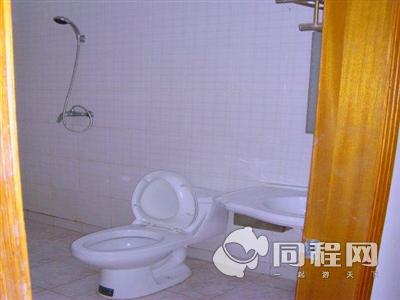 上海允申旅馆图片卫生间