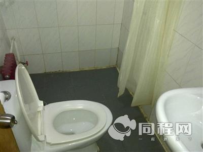 北京安怡之家宾馆（前门店）图片卫生间[由13701hrmiex提供]