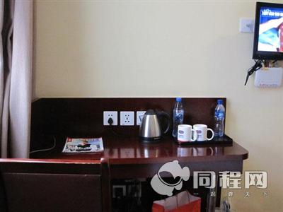 上海汉庭酒店（虹口足球场二店）图片客房/房内设施[由15651tehuxc提供]