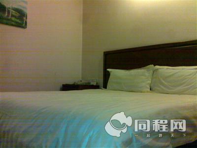 北京格林豪泰酒店（东坝店）图片客房/床[由15811noylcs提供]