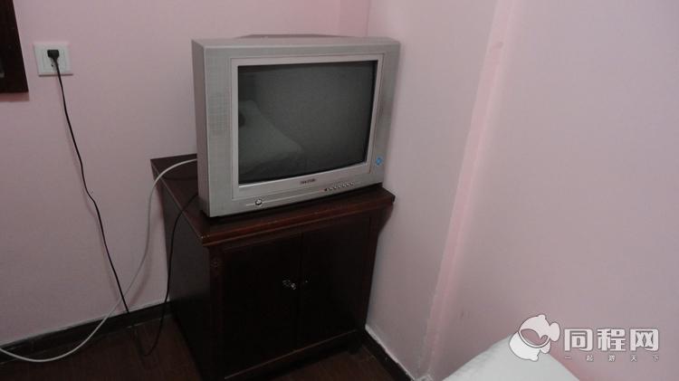 上海吉浦宾馆图片电视机[由浪涛潮声提供]