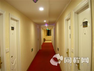 南京速8酒店（中山陵景区店）图片客房区过道[由13961cwbbne提供]