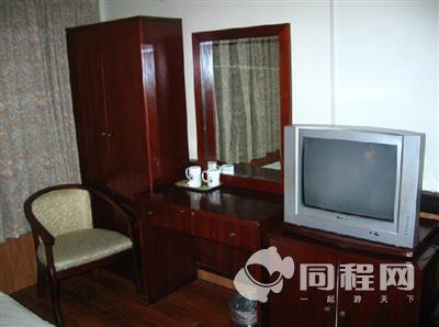 上海格林豪泰酒店（周家嘴路店）图片客房一角[由1330773****提供]