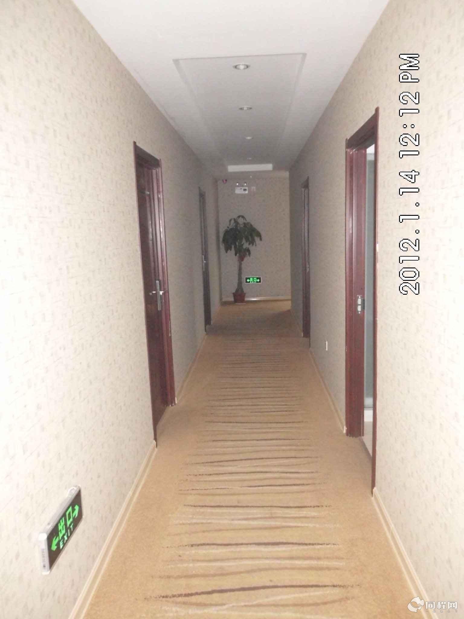 南京麦森快捷酒店图片走廊[由15095hsyphb提供]