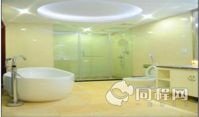 上海莱芙时尚创意酒店图片卫生间