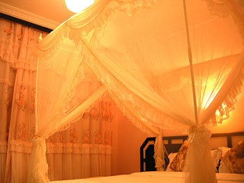 浪漫大床房