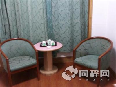 上海泉山大酒店图片客房/房内设施[由15887cfcuxh提供]