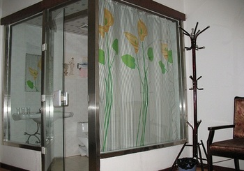 玻璃式独立卫生间