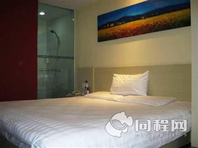 郑州汉庭酒店（会展中心店）图片高级大床房