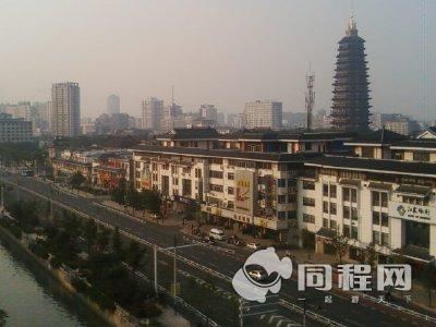 常州广宇商务酒店图片房间窗外街景（朝北）