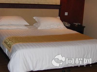 上海莫泰168连锁酒店（奉贤南桥路店）图片大床房