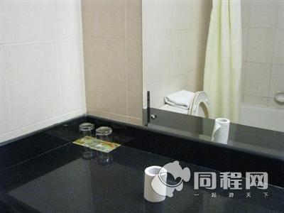 上海星程外滩创业酒店（原上海星程创业酒店）图片客房/卫浴[由宝岛风情－玲提供]