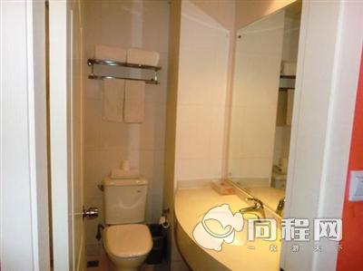 上海汉庭酒店连锁（外高桥店）图片客房/卫浴[由13806vyrfoz提供]
