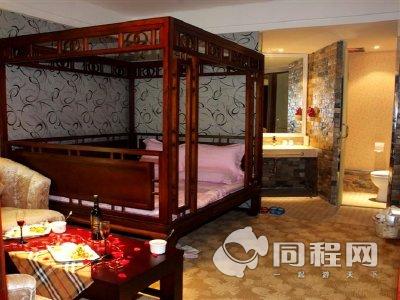 重庆浪漫之旅酒店图片温馨房