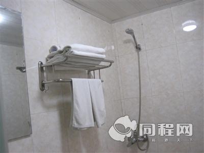 扬州泓柳商务宾馆图片客房/卫浴[由13764qgdftl提供]