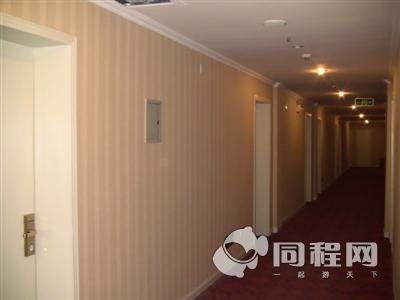 北京锦航商务酒店（首都机场新国展店）图片走廊[由imyg提供]