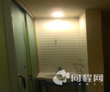 杭州喜莱连锁酒店（都市精品店）图片客房/卫浴[由13515iktyzm提供]