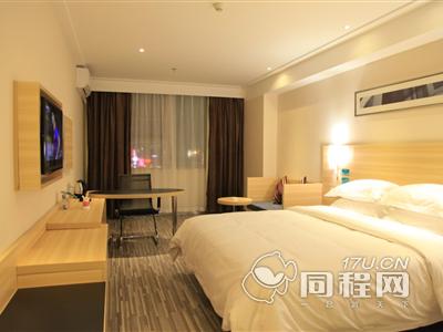 深圳城市便捷酒店（龙华汽车站店）图片电脑大床房