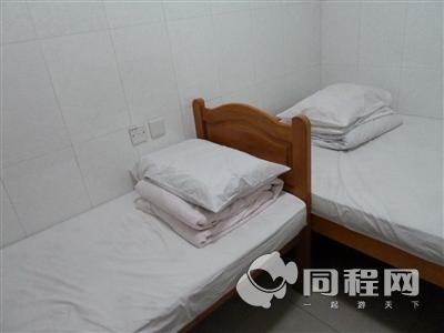 香港鸿辉宾馆图片客房/床[由13798mgtxew提供]