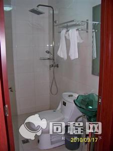 上海淮宝宾馆图片客房/卫浴[由fallrain提供]
