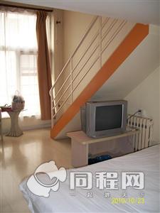 北京和家宾馆（安外店）图片客房/床[由13405zocboa提供]