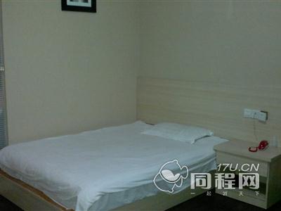 上海锦洲快捷酒店图片商务大床房（内宾）