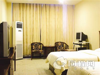 长沙湘江明珠大酒店图片豪华双人电脑