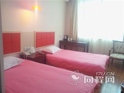 郑州嘉城商务快捷酒店图片标准双床房