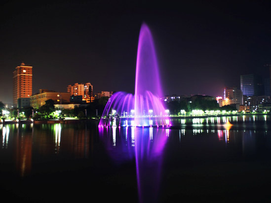 龙湖喷泉