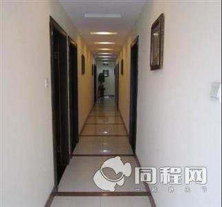 上海培红假日酒店（苗圃店）（原上海培红假日酒店（世博店））图片走廊