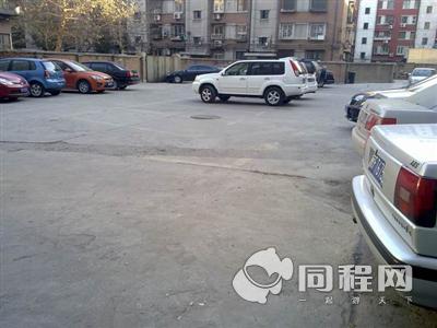 北京如家快捷酒店（朝阳公园店）图片停车场