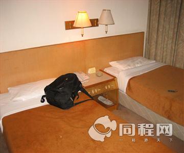 澳门环球酒店图片标准房床[由13927feggsn提供]