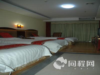 广州海珠湘和宾馆图片豪华三人房