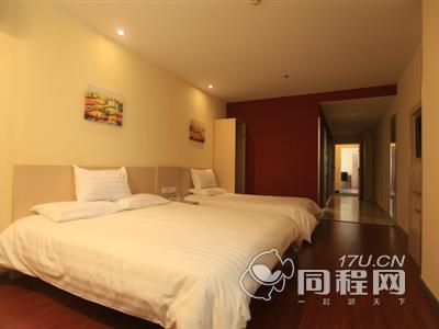 上海汉庭酒店（梅陇银都路店）图片高级双床房